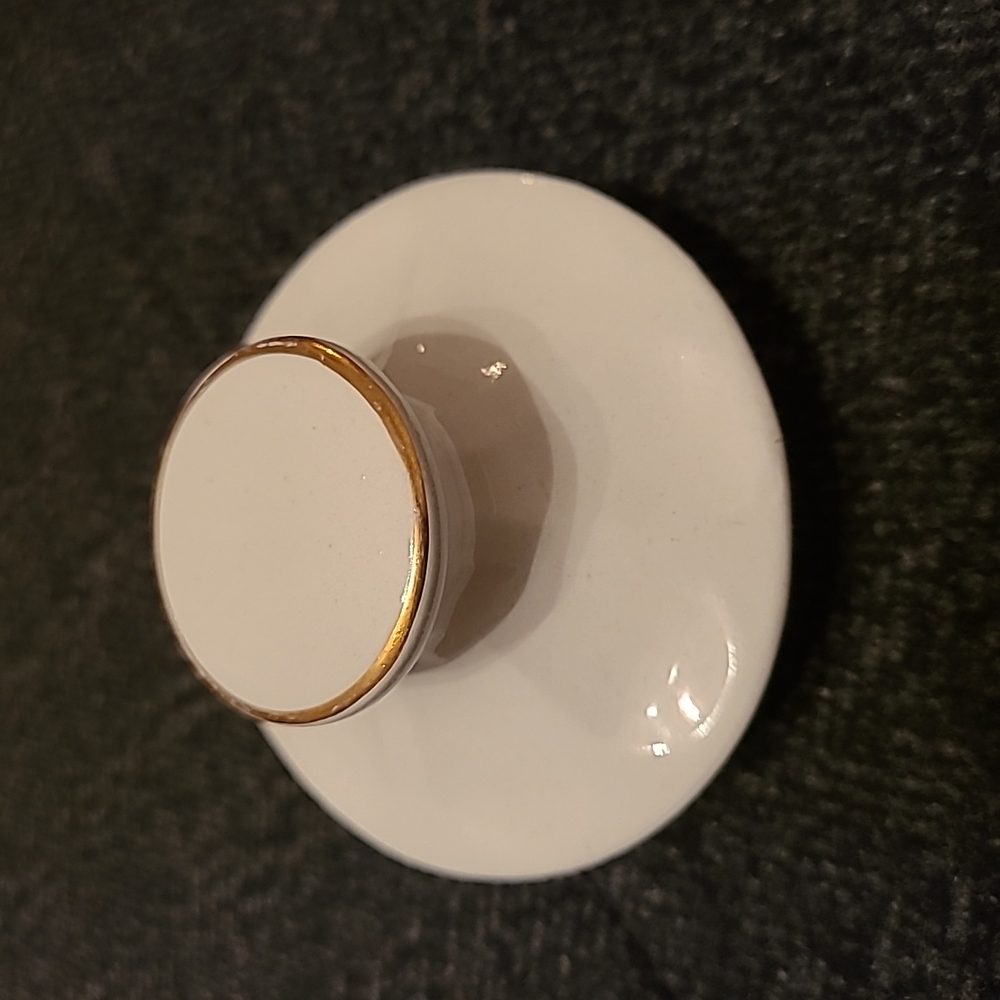 Teapot. - Picture 3 of 8